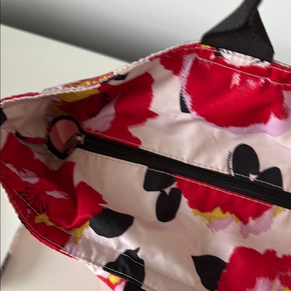 Red and Black Floral Tote with Sturdy Handles - Picture 4 of 12